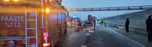 KUULA | „Istmesoojenduse“ 234. osa_ mida toob Liiklusohutusprogramm 35?