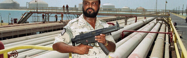 Pärsia lahe riigid kaaluvad Hormuzi väinast möödaminekuks uute naftajuhet