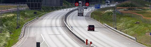 Võõbu–Mäo teelõigul töötavad kolmapäevast muutuva teabega märgid