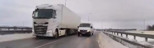 VAATA | Sotsiaalmeedias levinud video ohtlikust möödasõidust tõi kaubikujuhile kopsaka trahvi