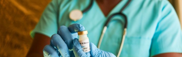 AstraZeneca 400 000 doosi rändab Eestist Aafrikasse