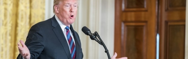 Trump andis välja skandaalse korralduse sotsiaalmeedia õiguste piiramiseks