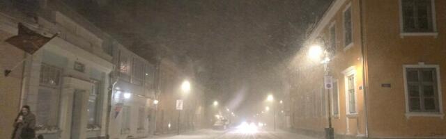 Laupäeval on tuul väga tugev ja ilm tuisune