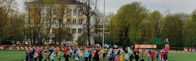 Tantsime isamaa iluks ja auks, olles olemas üksteise jaoks