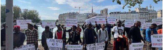 Africans in the center of Paris protest against Neocolonialism