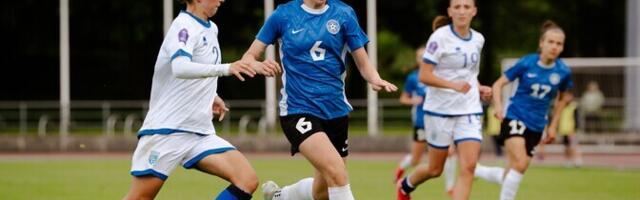 FIFA otsustas, et naiskondadel peavad olema naistreenerid