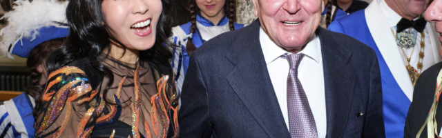 Gerhard Schröder peab Poolat autoritaarseks riigiks ja nõuab uut maailmakorda