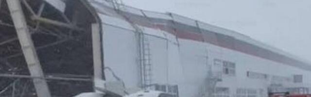 Venemaal varises sisse Hiina autosid kokku paneva tehase detsembris avatud tsehhi katus