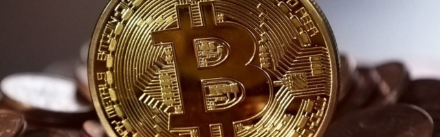 Kas ja kuidas saab töötasu maksta virtuaalvääringutes?