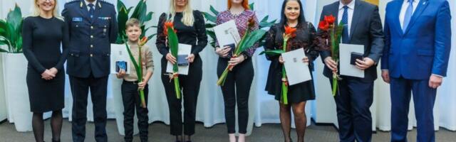 FOTOD. Kuus julget inimest pälvisid kodanikujulguse aumärgid