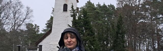 AJALOOLINE HETK | Kassari kabeli tornikiiver uuenes kogukonna toel