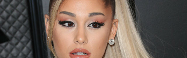 FOTOD | Muusik Ariana Grande otsustas sünnipäeva puhul oma juuksepikendused eemaldada ja näitas, millised ta juuksed tegelikult on