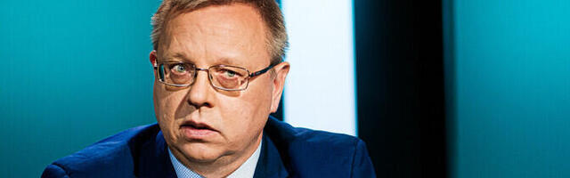 Экономист: удивительно, что средняя зарплата росла быстрее в госсекторе