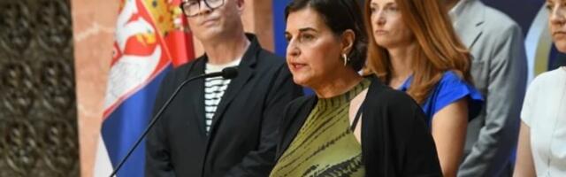 Ko je Vula Ceci, kopredsednica Evropske zelene partije, koju je Vučić nazvao ološem i zapretio krivičnim gonjenjem?