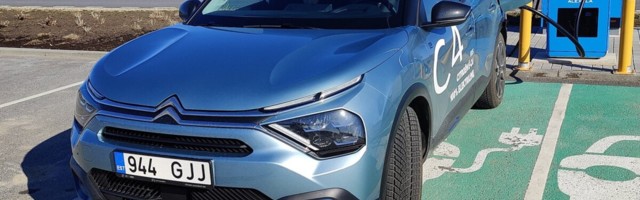 Garaažist välja: Citroën ë-C4 on hea elektriauto, Tartusse see välja aga ei vea