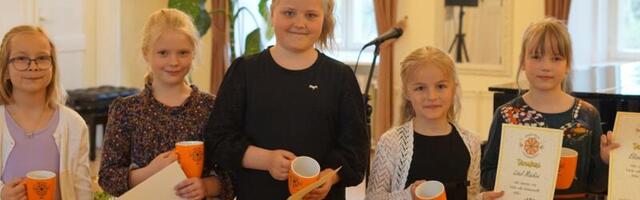 Kohila valla laulukarussell keerles 3.mail