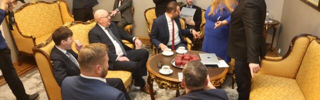 VIDEOD JA FOTOD | Riigikogu valib presidenti ilmselt septembri hakul. Küsitav on, kas mõni kandidaat saab seal hääled kokku