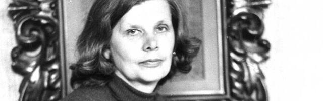 Suri tekstiilikunstnik Mall Tomberg