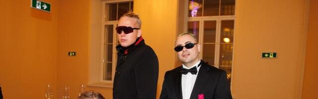 Stilist Jörgen Terepson: kuna nublu puhul on tegu on Eesti muusikamaalima samuraiga, siis ka autfit sündis sellest lähtuvalt