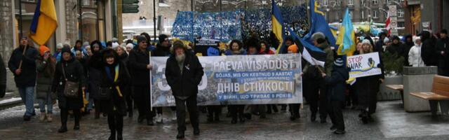 Demonstratsioon Tallinnas Ukraina sõja 1. aastapäeval