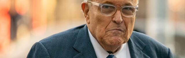 Endine New Yorgi linnapea ja Trumpi eksnõunik Rudy Giuliani sai autoõnnetuses viga