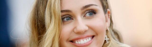 VÕRDLE | Popstaar Miley Cyrus on viimaste aastatega tundmatuseni muutunud