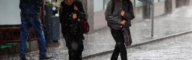 NOVO NEVREME SAMO ŠTO NIJE STIGLO! Meteorolog Ristić dao tačnu prognozu, a evo šta je rekao o superćelijskoj oluji!