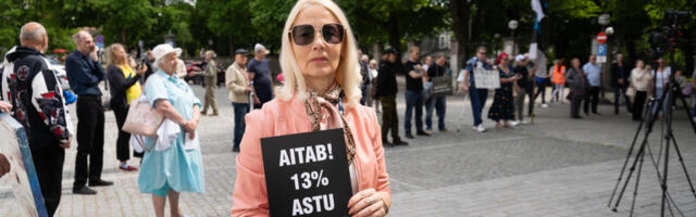 AITAB! Meeleavaldusel nõuti ebapopulaarse valitsuse tagasiastumist