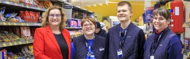 Astangu erivajadusega noored lähevad Maximasse praktikale