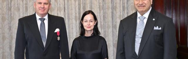 Eesti suursaadik Tonga Kuningriigis Jaan Reinhold andis üle volikirja