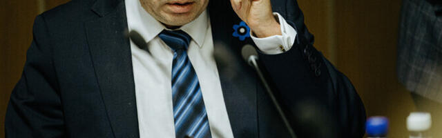 Otse kell 13.15: riigikogu erikomisjon arutab platvormitööd