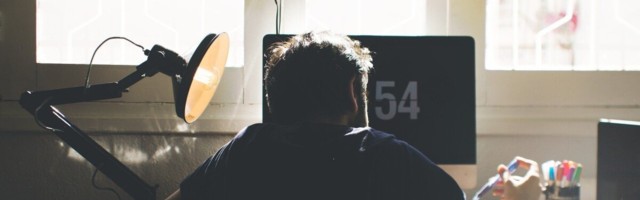 Kodukontorisse sundida ei saa; öötundide eest tuleb maksta tasu