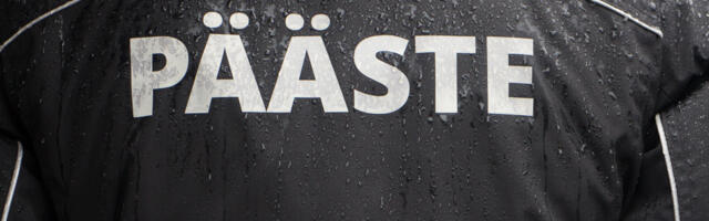 Võru vallas päästeti vajuvast maasturist naine koos imiku ja väikelapsega