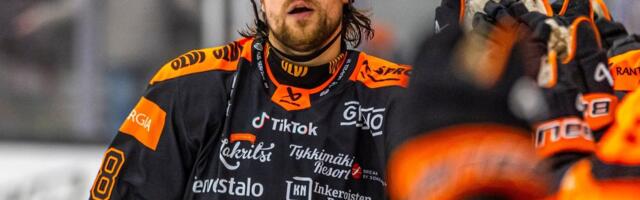 Robert Rooba ja Kouvola KooKoo võitsid poolfinaalseeria avamängu kaheväravalisest kaotusseisust