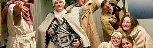 Otseühendus kadrisantidega või Ei kao kadrisandid kuhugi, nad sulanduvad lumme - Riina MÄRKMIK (või mitte)