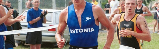Estonialt pääsenud triatleet Ain-Alar Juhanson avaldas fakti, mis ametliku versiooniga ei klapi