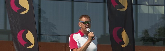 Reporter: Pärnumaal peeti Kanal 2 fännide lõbuks golfiturniiri