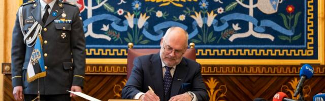 President kuulutas välja seaduse, mis aitab töömaailmas ahistamist vähendada