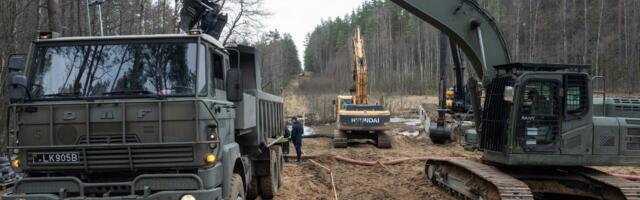 FOTO | KÄPAPATRULL! Eesti politsei ulatas Leedule kadunud sõduri otsinguks abikäpa
