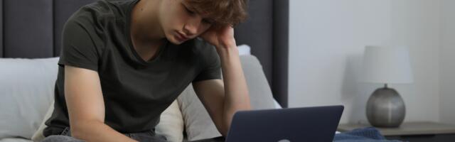 Miks tunneme end üha üksikumana, kuigi suhtleme rohkem kui kunagi varem? Psühhoanalüütiku selgitus