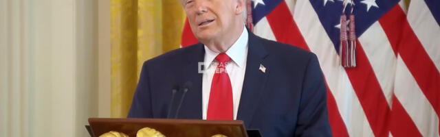 VIDEO: Trump mõnitas Prantsuse presidenti, kuna too ei saatnud sõjalaevu appi