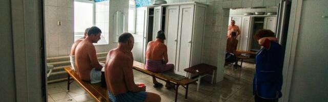 MEEDIAVALVUR: eesti ajakirjanduse klikiaegsed saunatädid