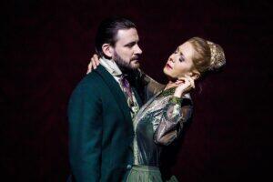 Ema ja poja elutants