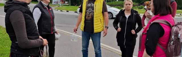 FOTOD ja VIDEO! Randvere rahvas võitleb hispaania teetigudega FOTOD ja VIDEO! Randvere rahvas võitleb hispaania teetigudega