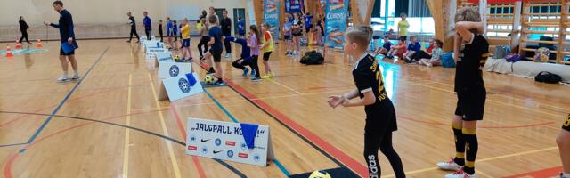 Jalgpalli osavusfestival