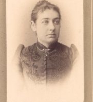 „Balti kaunitarid“, naised, kirjandus ja kriitika