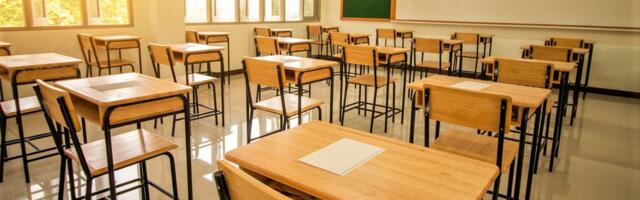 Aasta õpetaja vahistati teismelisega seksimise eest