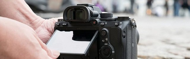 Aasta üks oodatuim kaamera Sony a7M4 hilineb, kuid tuleb siiski juba üsna varsti