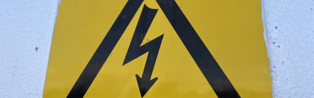 Ligi poolsada majapidamist on veel elektrita