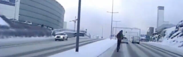 VIDEO: Helsingis tabati kiiruseületamiselt elektritõuks